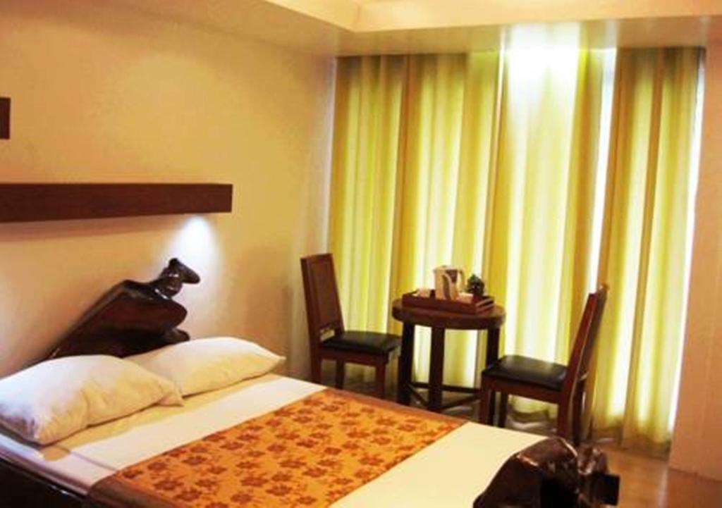 Callospa And Resort Antipolo Exterior foto
